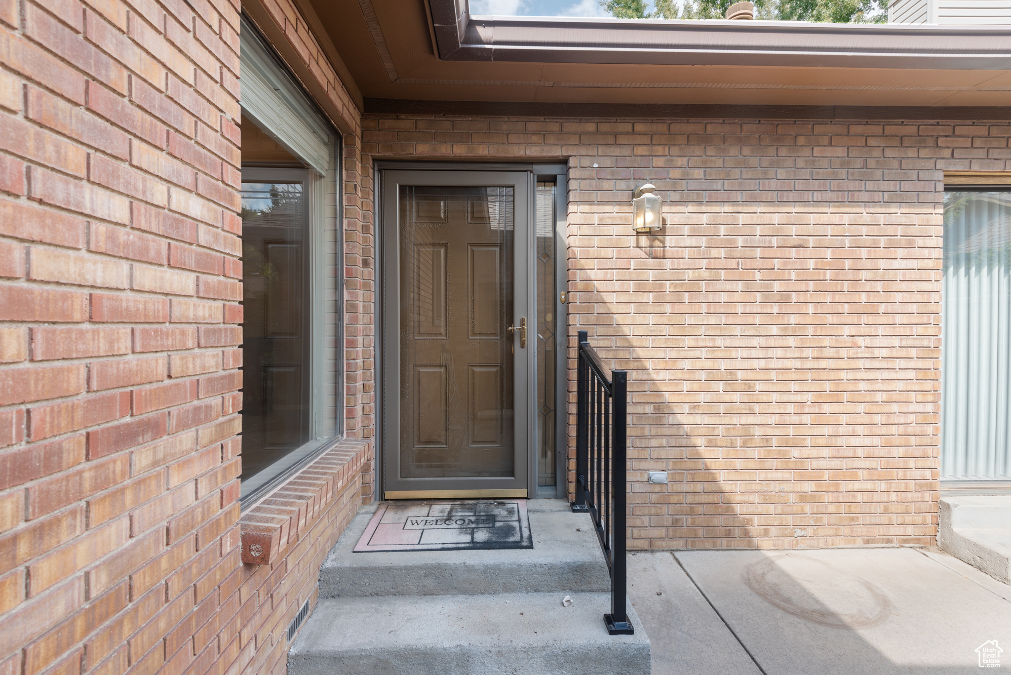 VINE STREET - Residential