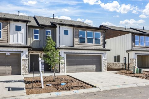 Tiny photo for 352 N LIBERTY, Ogden, UT 84404 (MLS # 2121103)