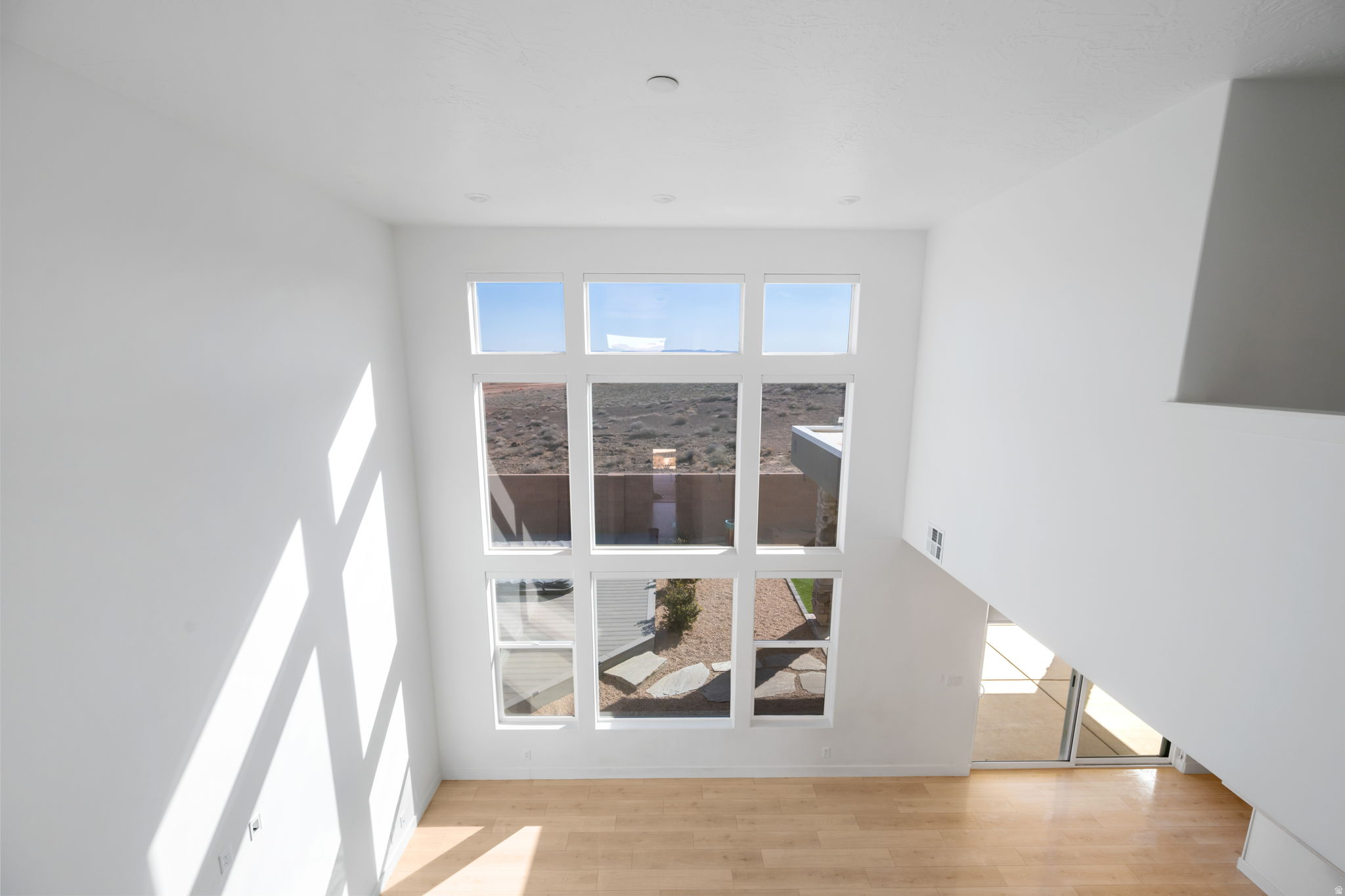 SALARNO HILLS AT DIVARIO - Residential