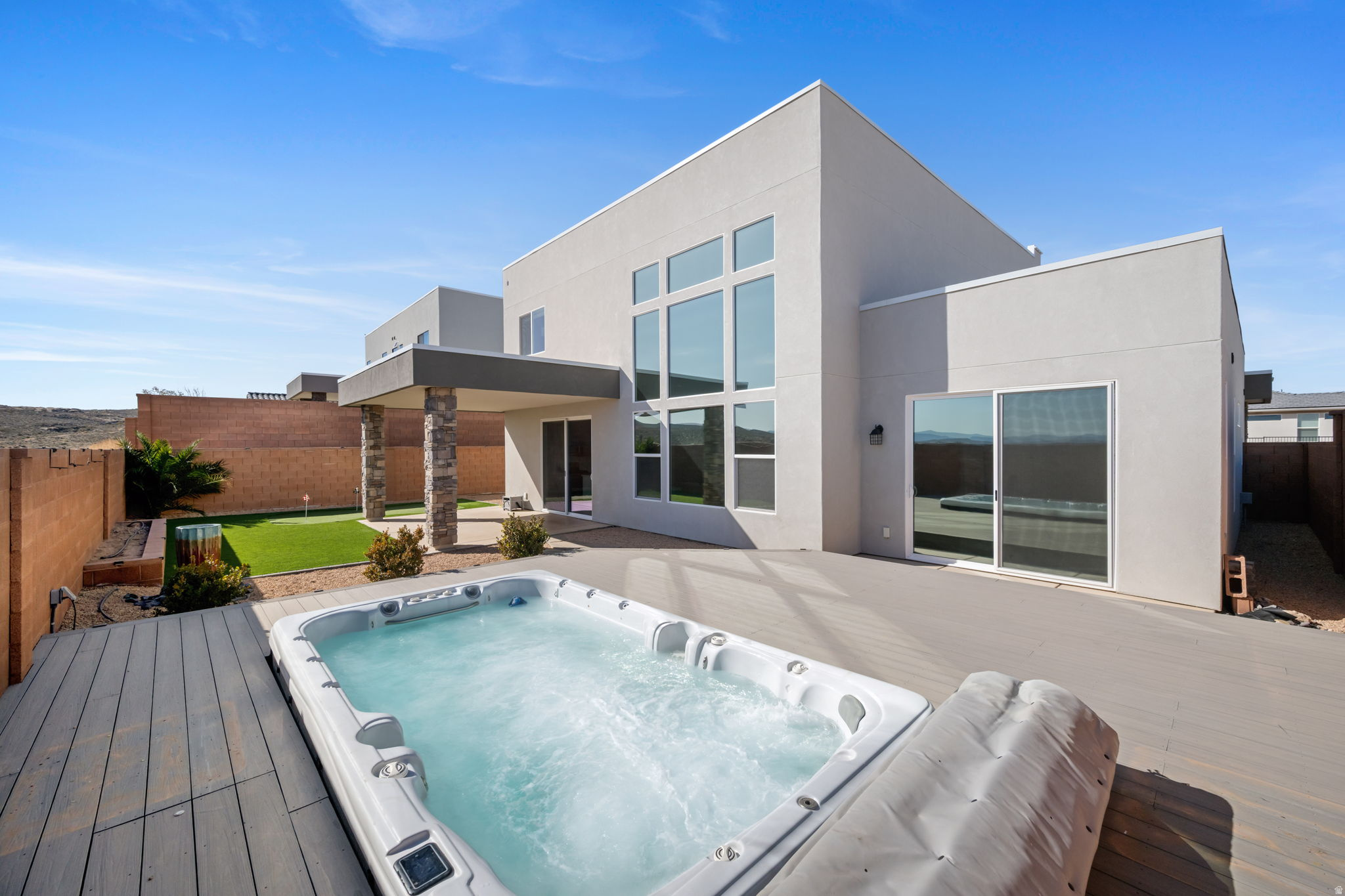 SALARNO HILLS AT DIVARIO - Residential