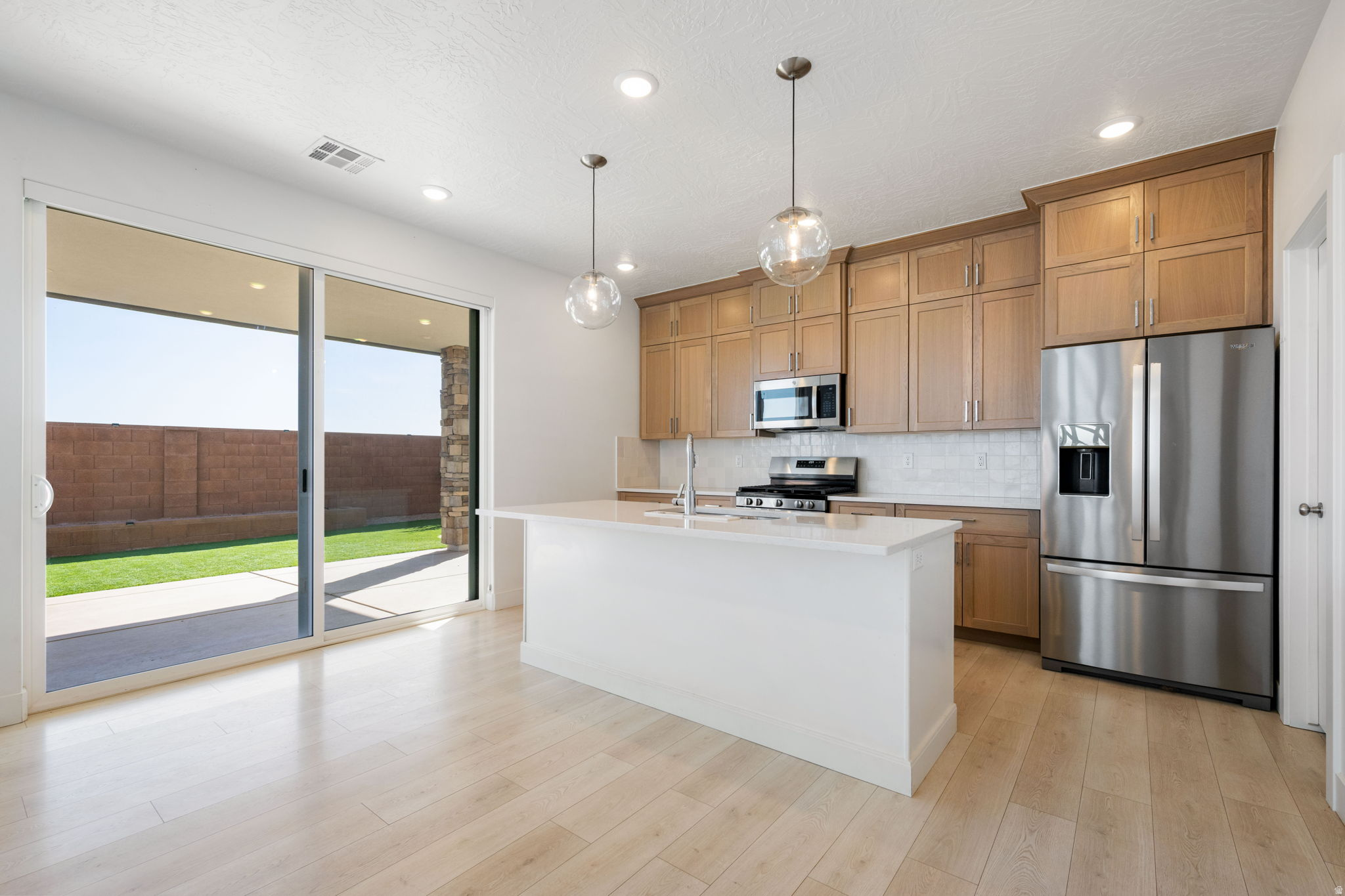 SALARNO HILLS AT DIVARIO - Residential