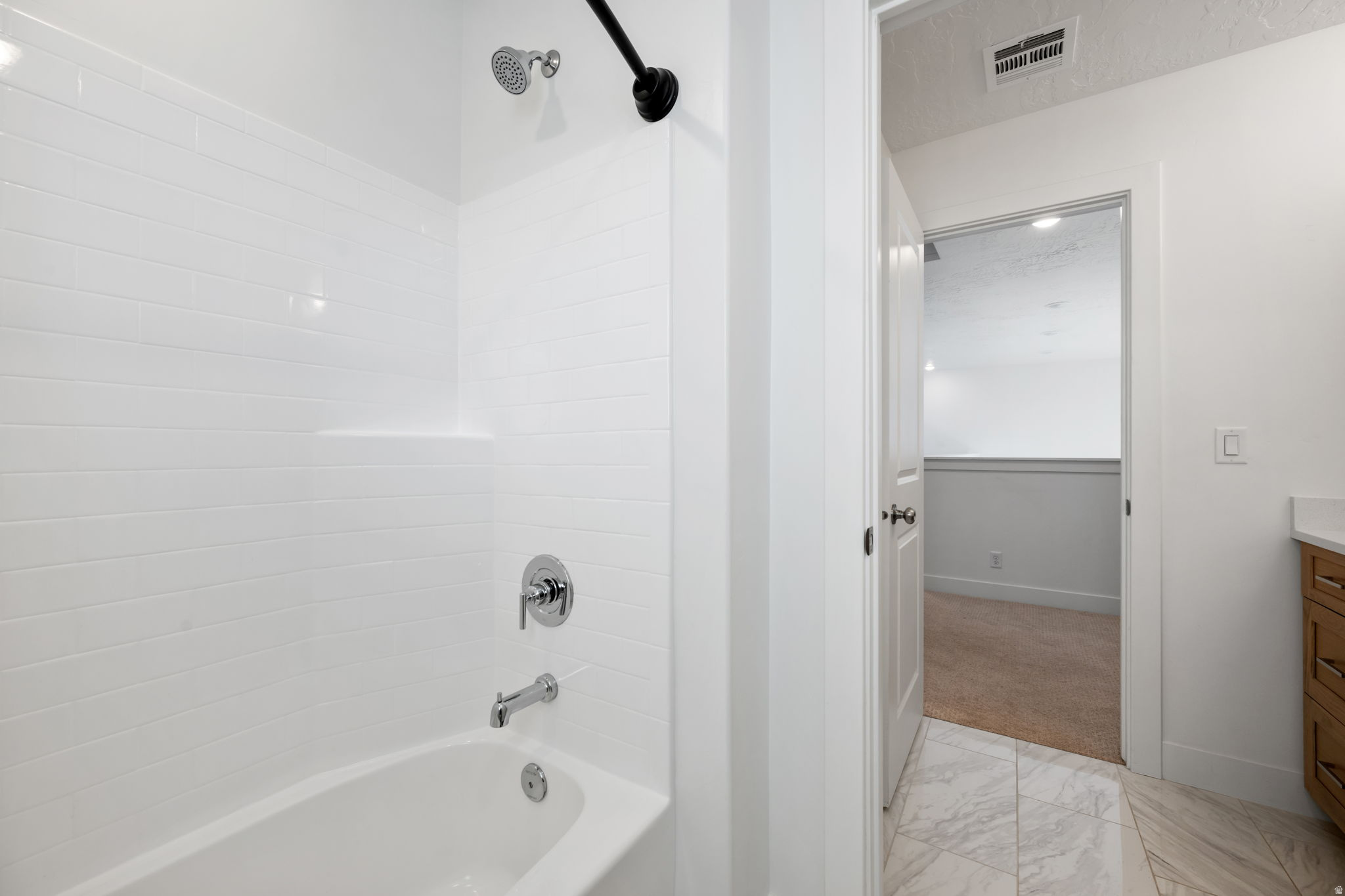 SALARNO HILLS AT DIVARIO - Residential