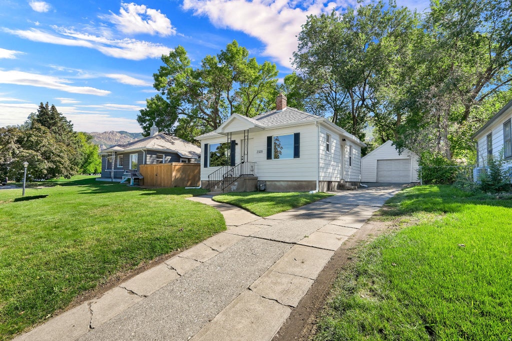 Photo of 2320 TYLER AVE, Ogden, UT 84401 (MLS # 2183274)