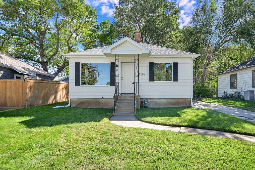 Photo of 2320 TYLER AVE, Ogden, UT 84401 (MLS # 2183274)