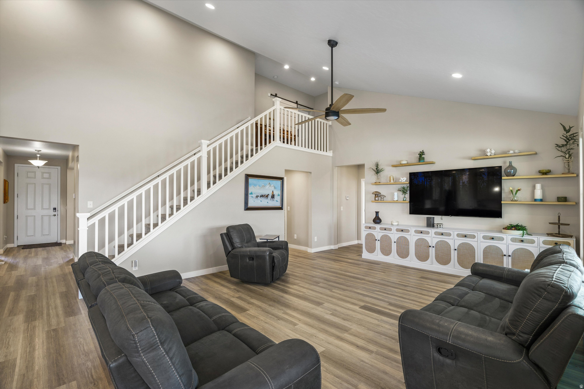 SADDLEBACK - Residential