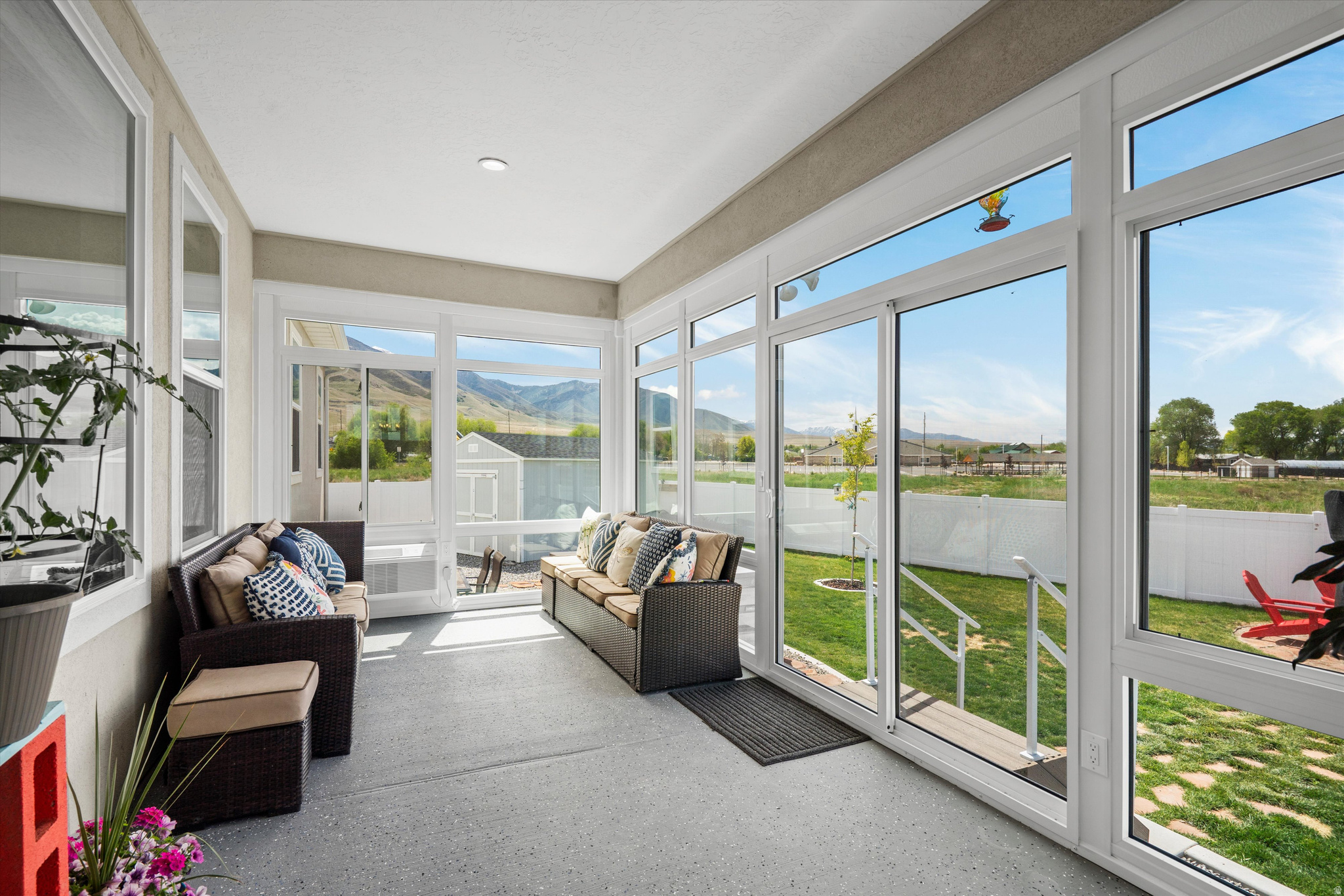 SADDLEBACK - Residential