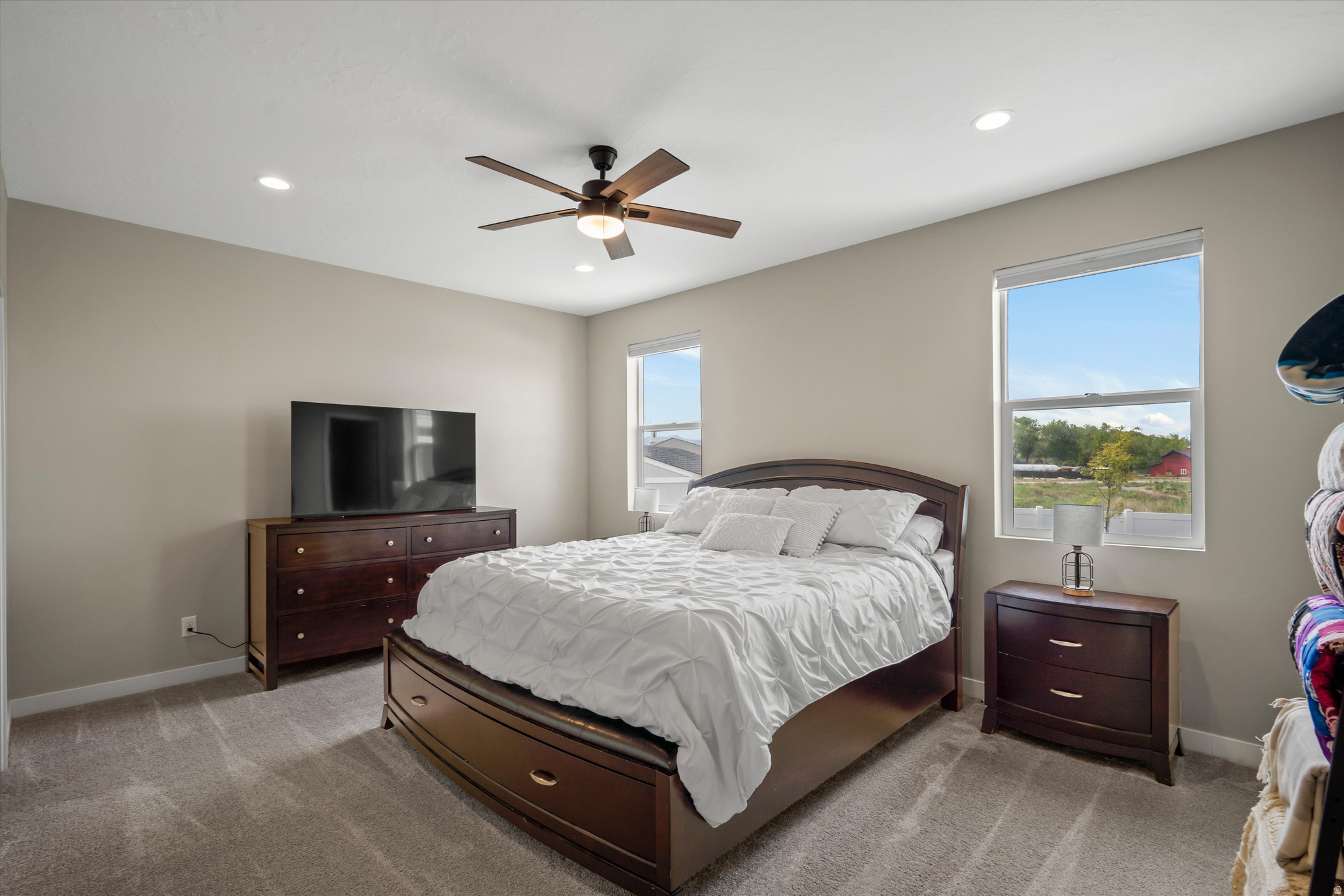 SADDLEBACK - Residential