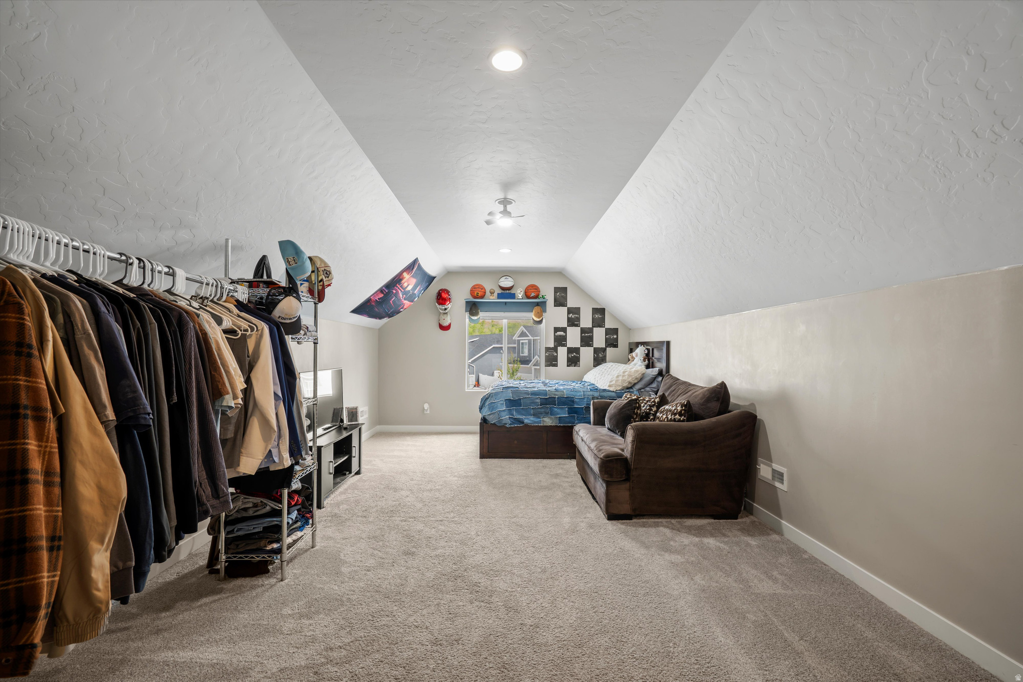 SADDLEBACK - Residential