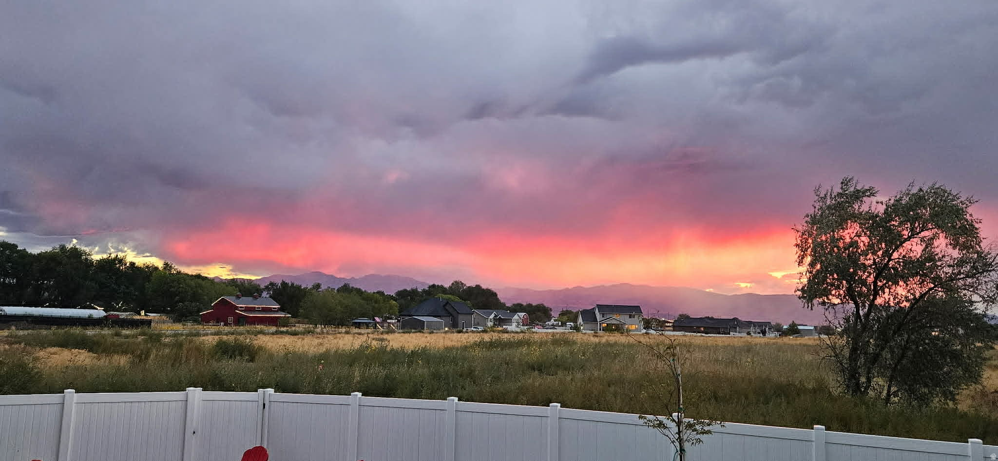 SADDLEBACK - Residential