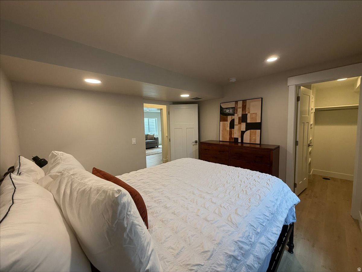 DAYBREAK - Residential