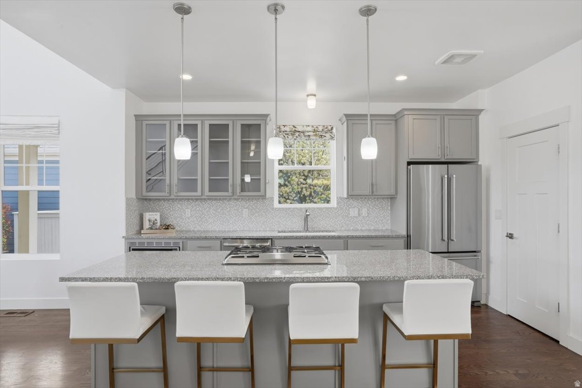 DAYBREAK - Residential