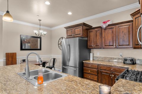 Tiny photo for 476 W 200 N #206, Springville, UT 84663 (MLS # 2136334)