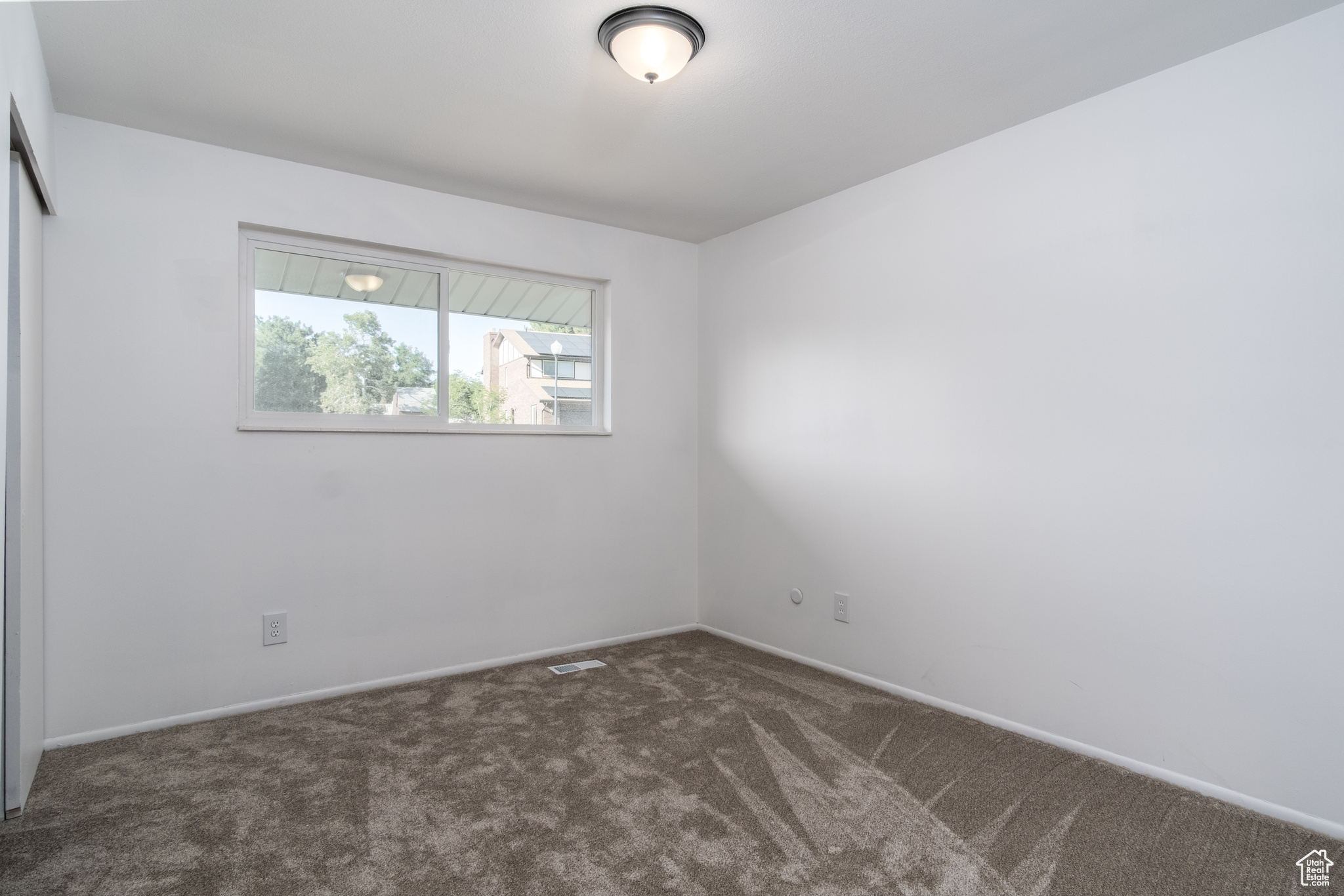 VINEYARD GLEN - Residential