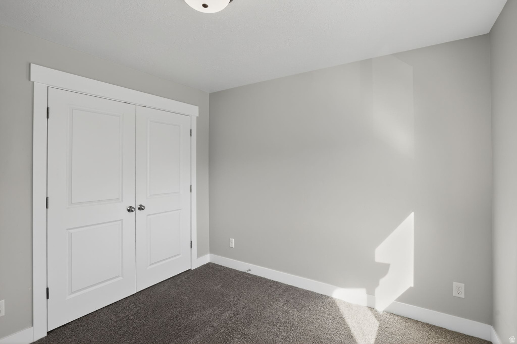 IRON HORSE TOWNHOMES - Residential