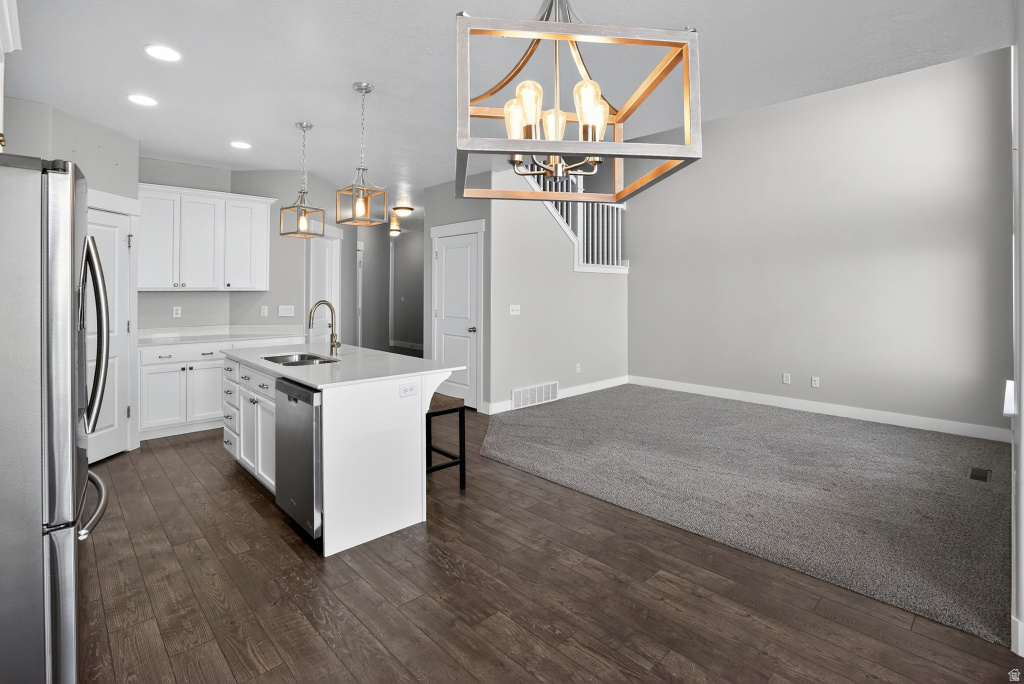 IRON HORSE TOWNHOMES - Residential