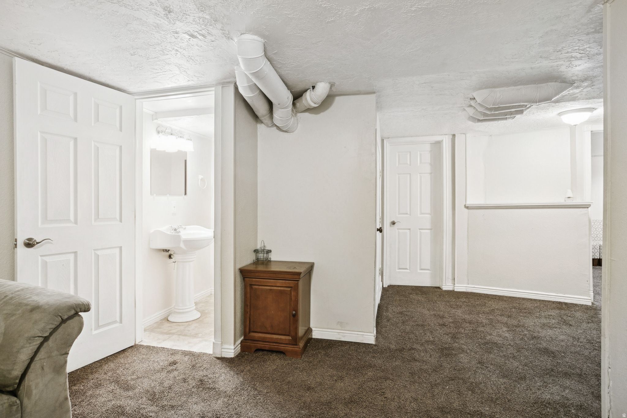 NORA LEE - Residential