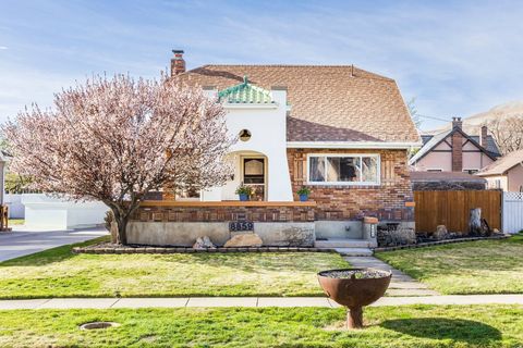 Photo of 8859 W PARK ST, Copperton, UT 84006 (MLS # 2145665)