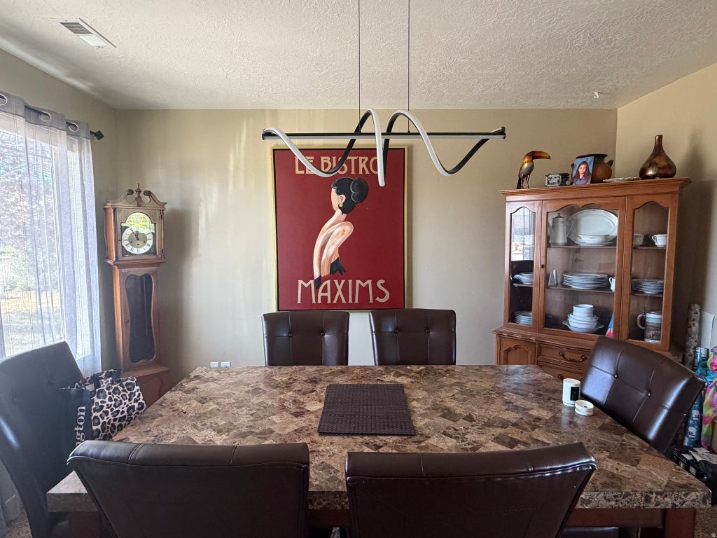 Photo of 649 E 2680 S, Vernal, UT 84078 (MLS # 2183667)