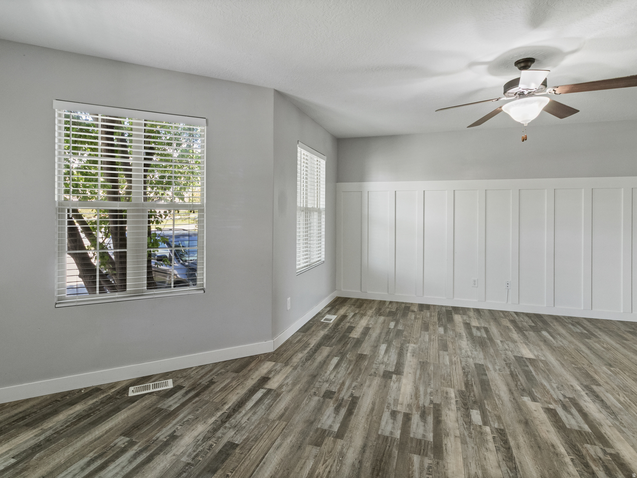 SPRING VALLEY TOWNHO - Residential