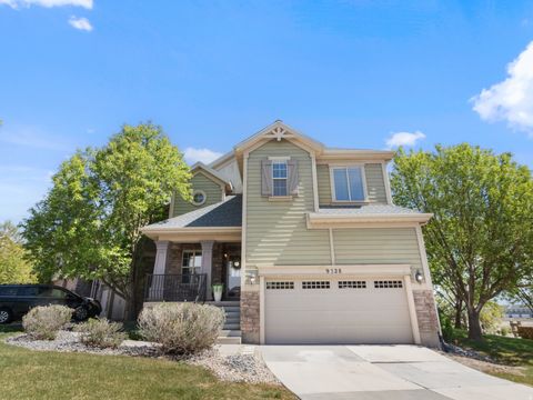 Photo of 9328 N OAKLAND HILLS DR, Eagle Mountain, UT 84005 (MLS # 2154870)