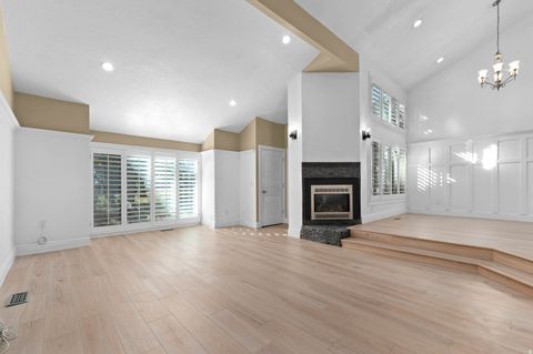 Tiny photo for 3305 N SHADOWBROOK CIR, Provo, UT 84604 (MLS # 2124738)