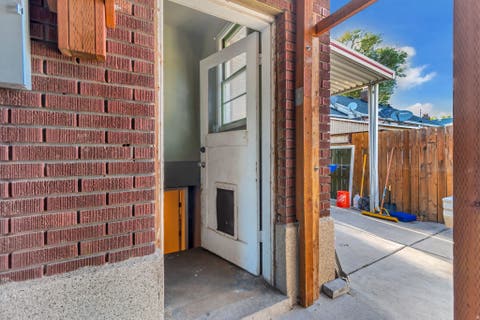 Tiny photo for 562 N 1000 W, Salt Lake City, UT 84116 (MLS # 2179111)