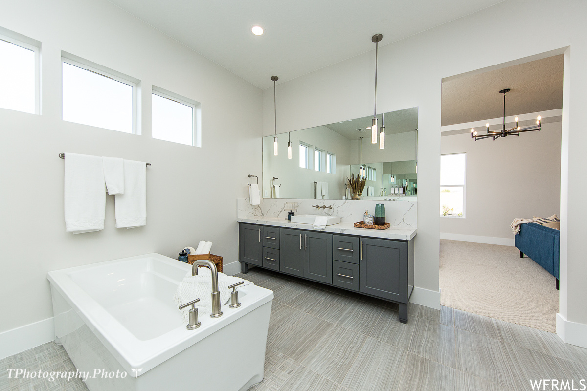 WHITWORTH ESTATES - Residential