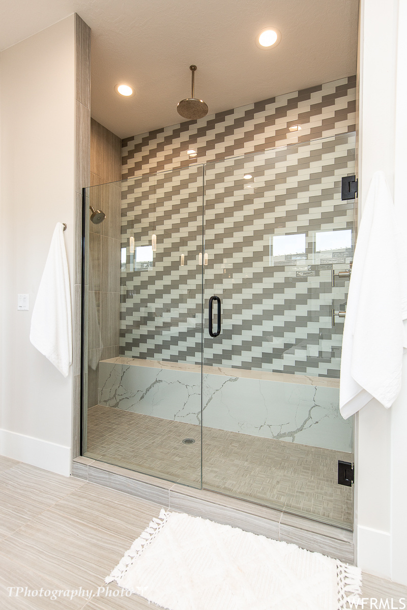 WHITWORTH ESTATES - Residential