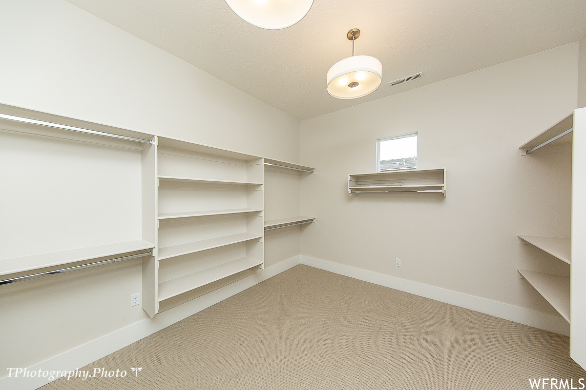 WHITWORTH ESTATES - Residential