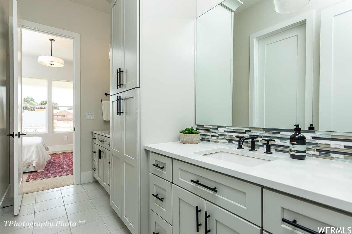 WHITWORTH ESTATES - Residential