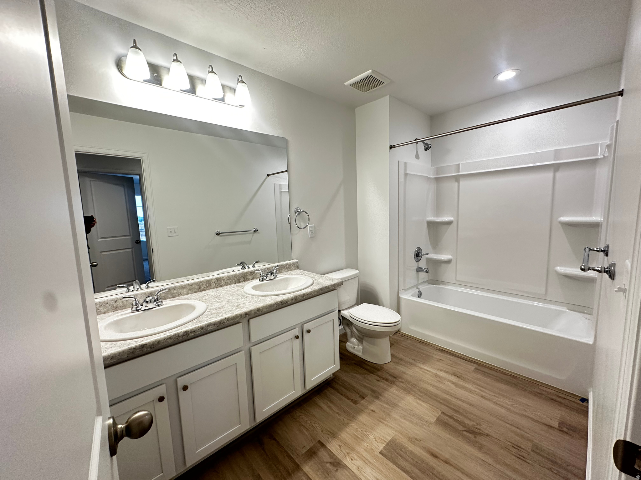 SEASONS AT BEETON PATH - Residential