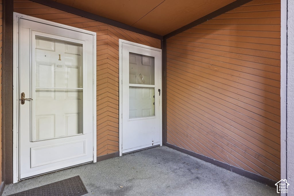 Photo of 2402 S ELIZABETH ST #2, Salt Lake City, UT 84106 (MLS # 2190969)