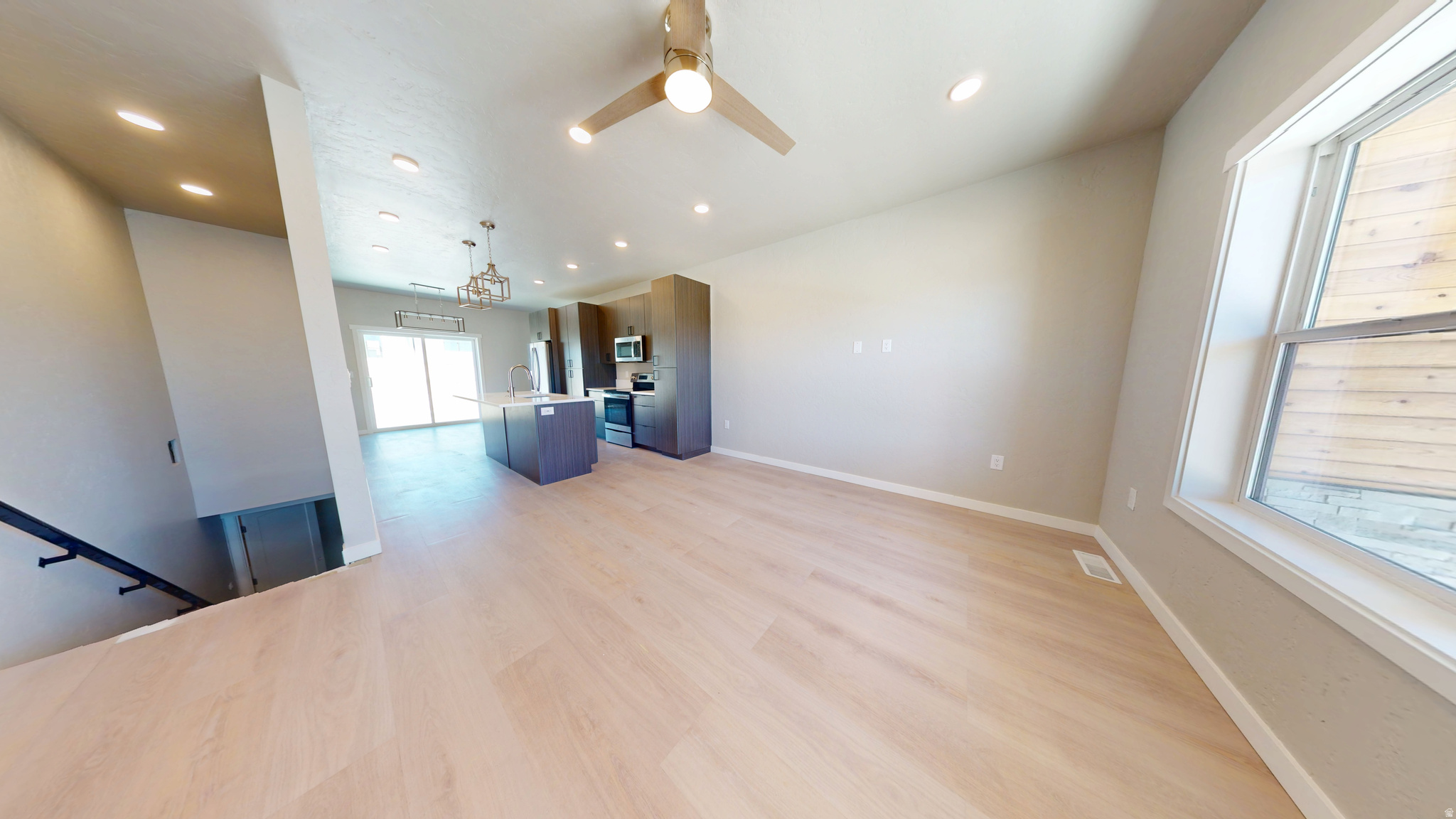 DESERT CANYONS - Residential