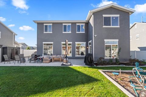 Tiny photo for 316 W 390 S, American Fork, UT 84003 (MLS # 2116996)