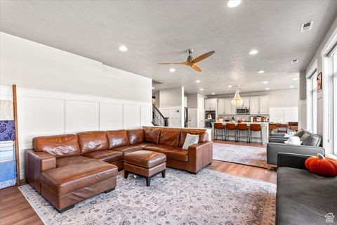 Tiny photo for 316 W 390 S, American Fork, UT 84003 (MLS # 2116996)