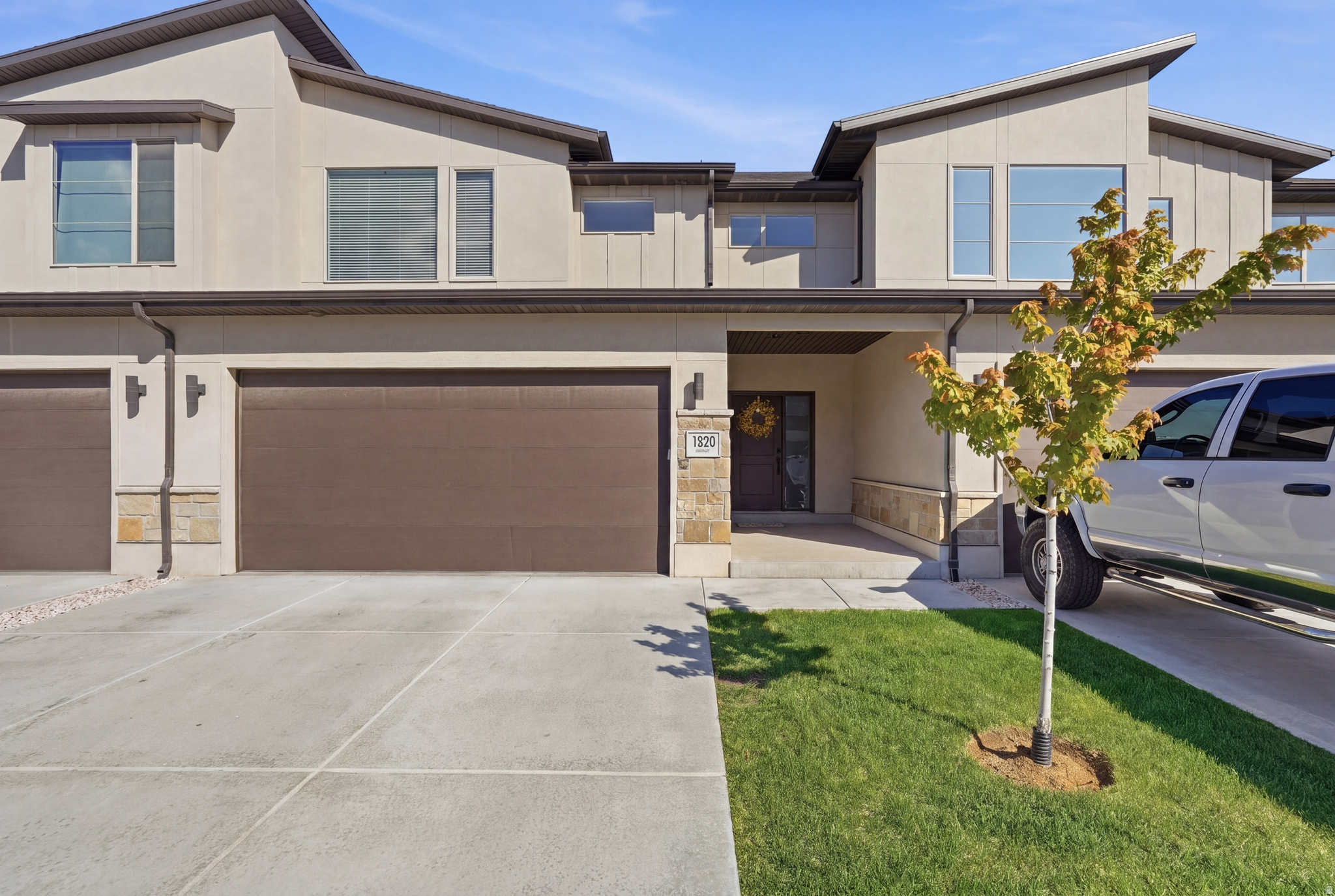 HAWK HAVEN TOWNHOMES - Residential