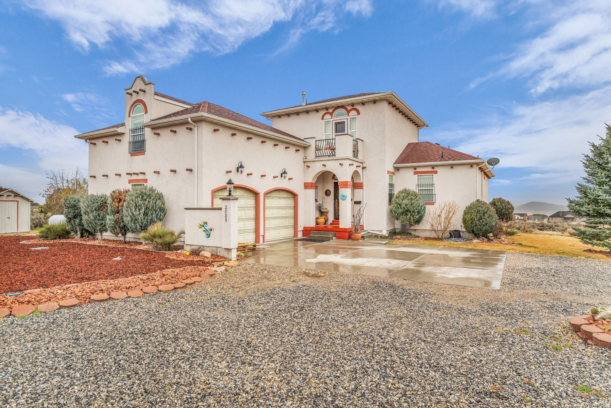 THE BENCHES AT SOUTH - Residential