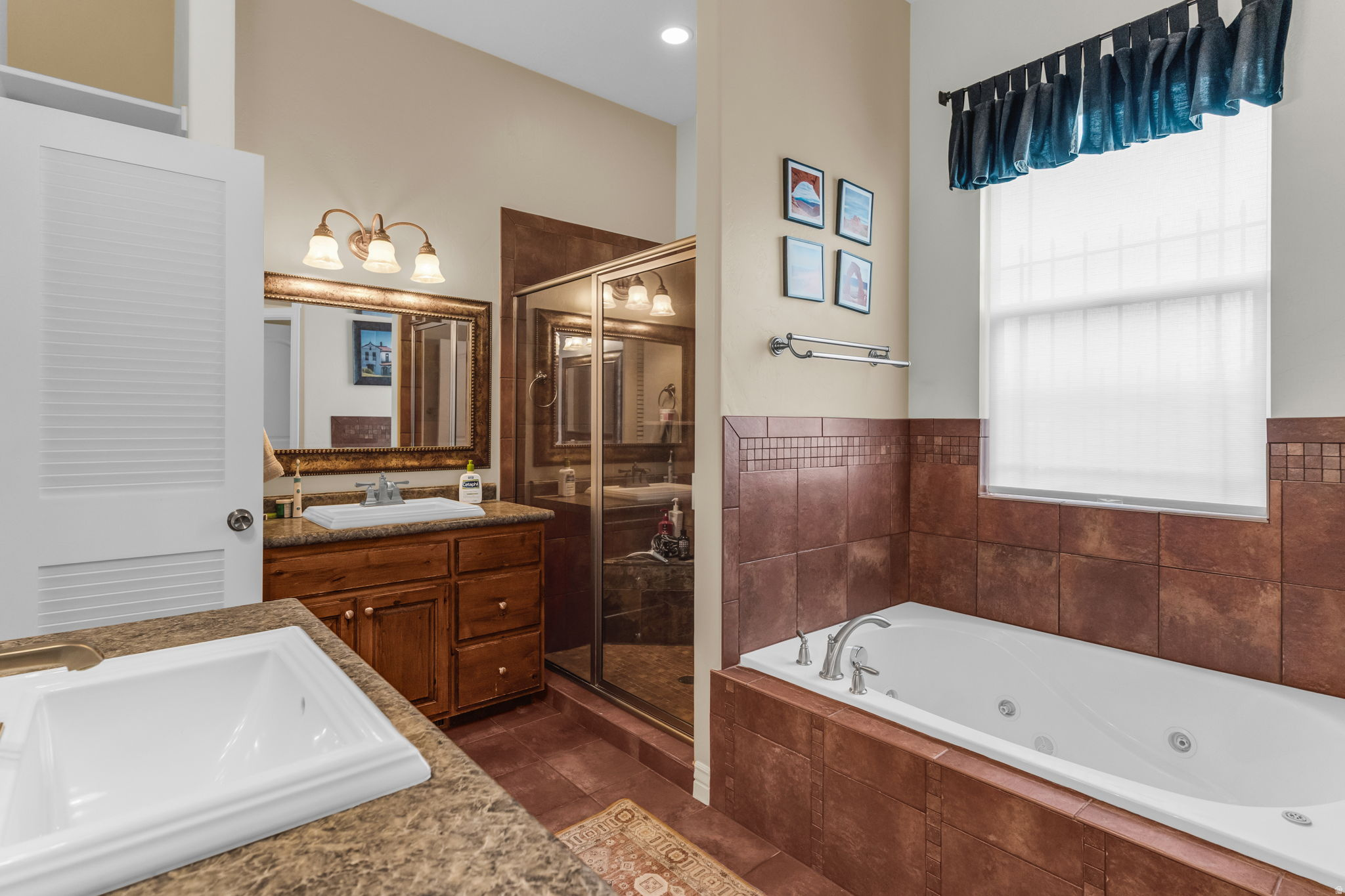 THE BENCHES AT SOUTH - Residential