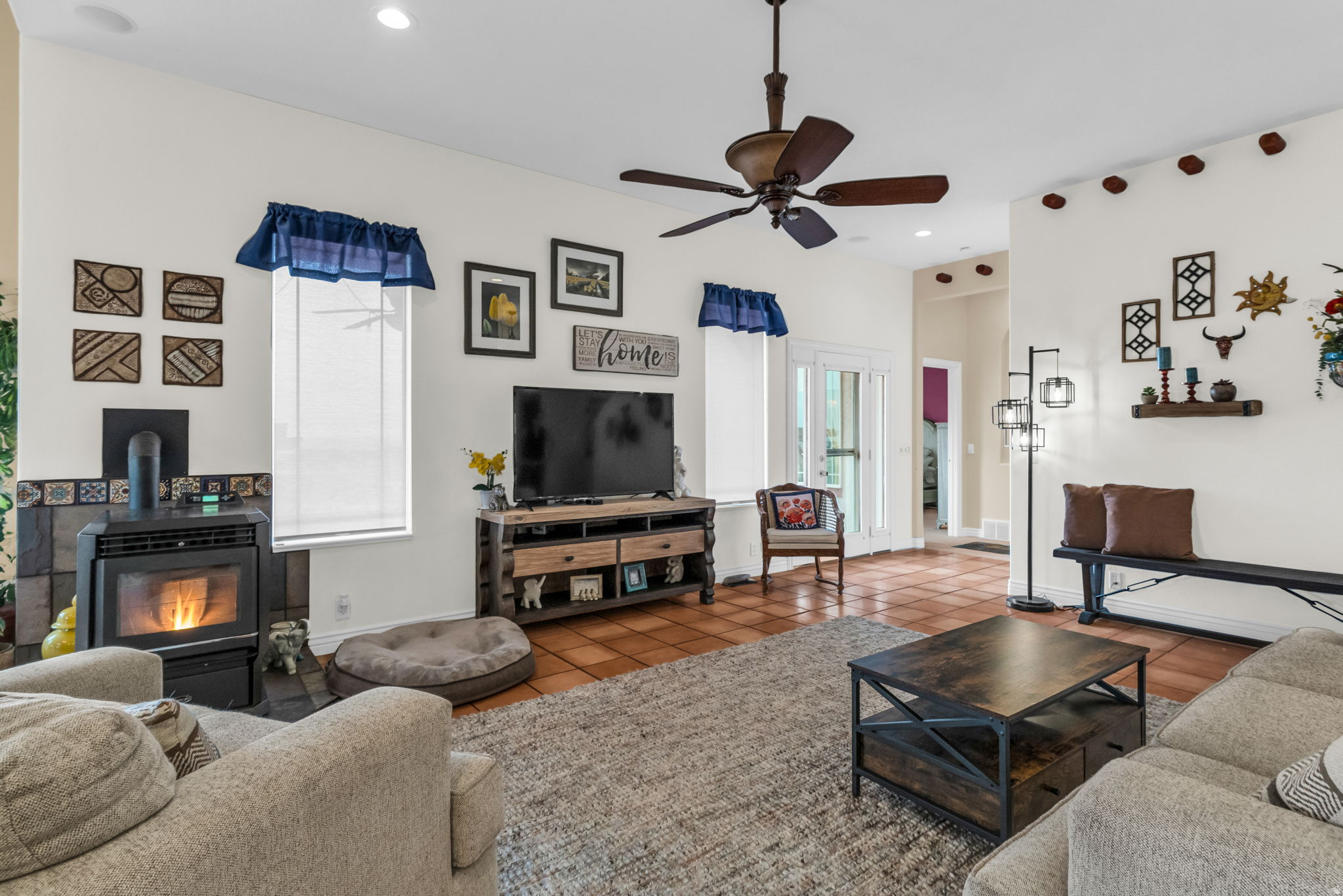 THE BENCHES AT SOUTH - Residential