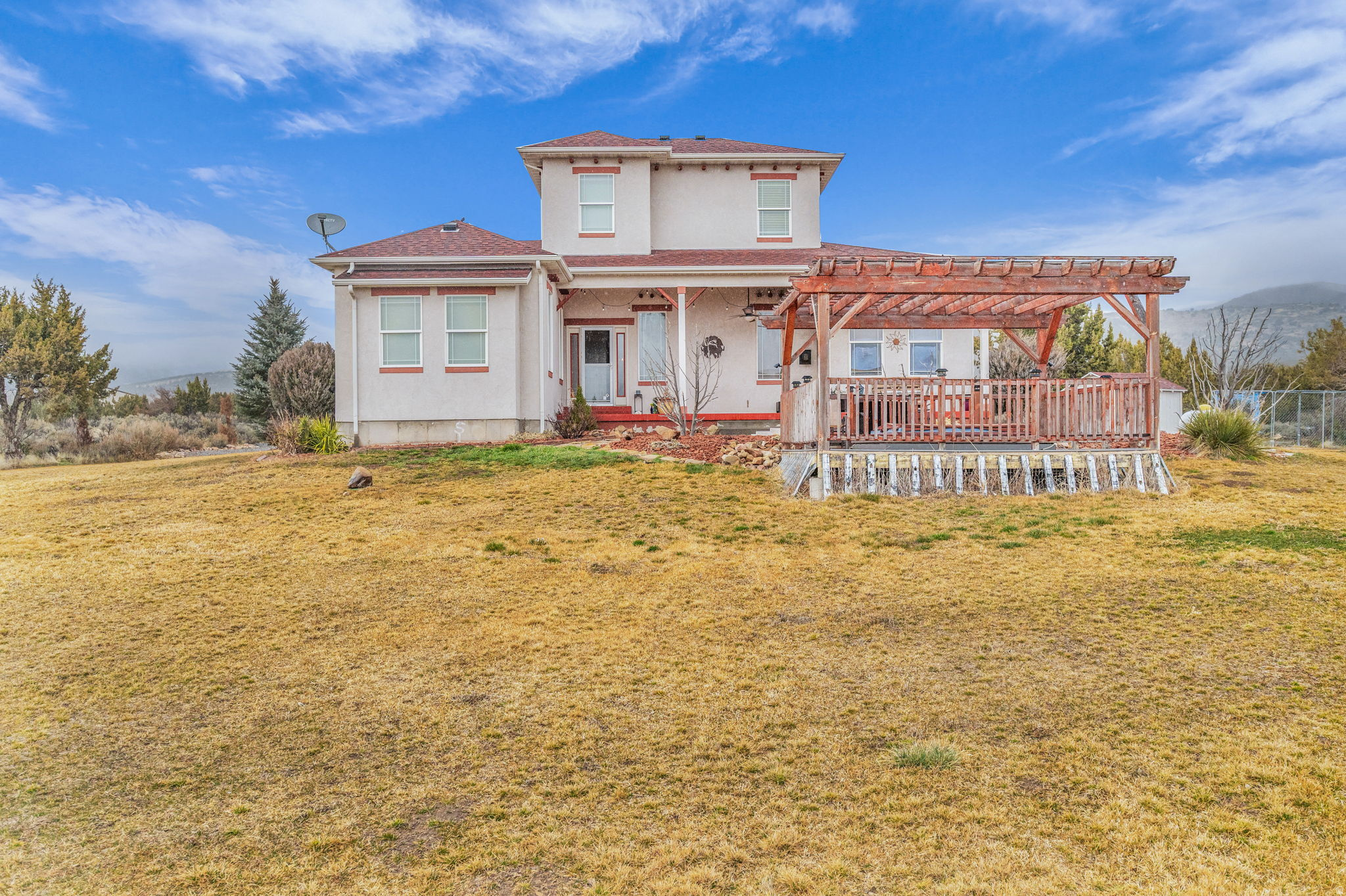 THE BENCHES AT SOUTH - Residential