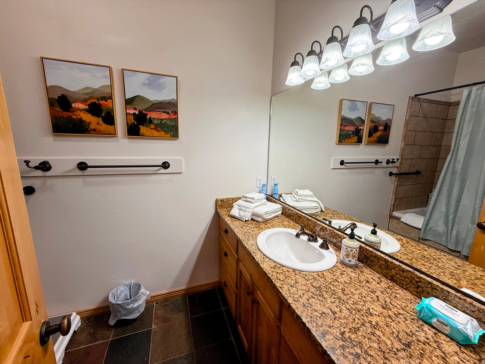 MOOSE HOLLOW - Residential