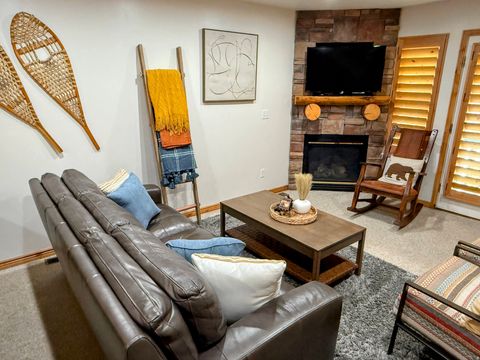 Tiny photo for 5060 E LAKEVIEW DR N #1108, Eden, UT 84310 (MLS # 2152009)