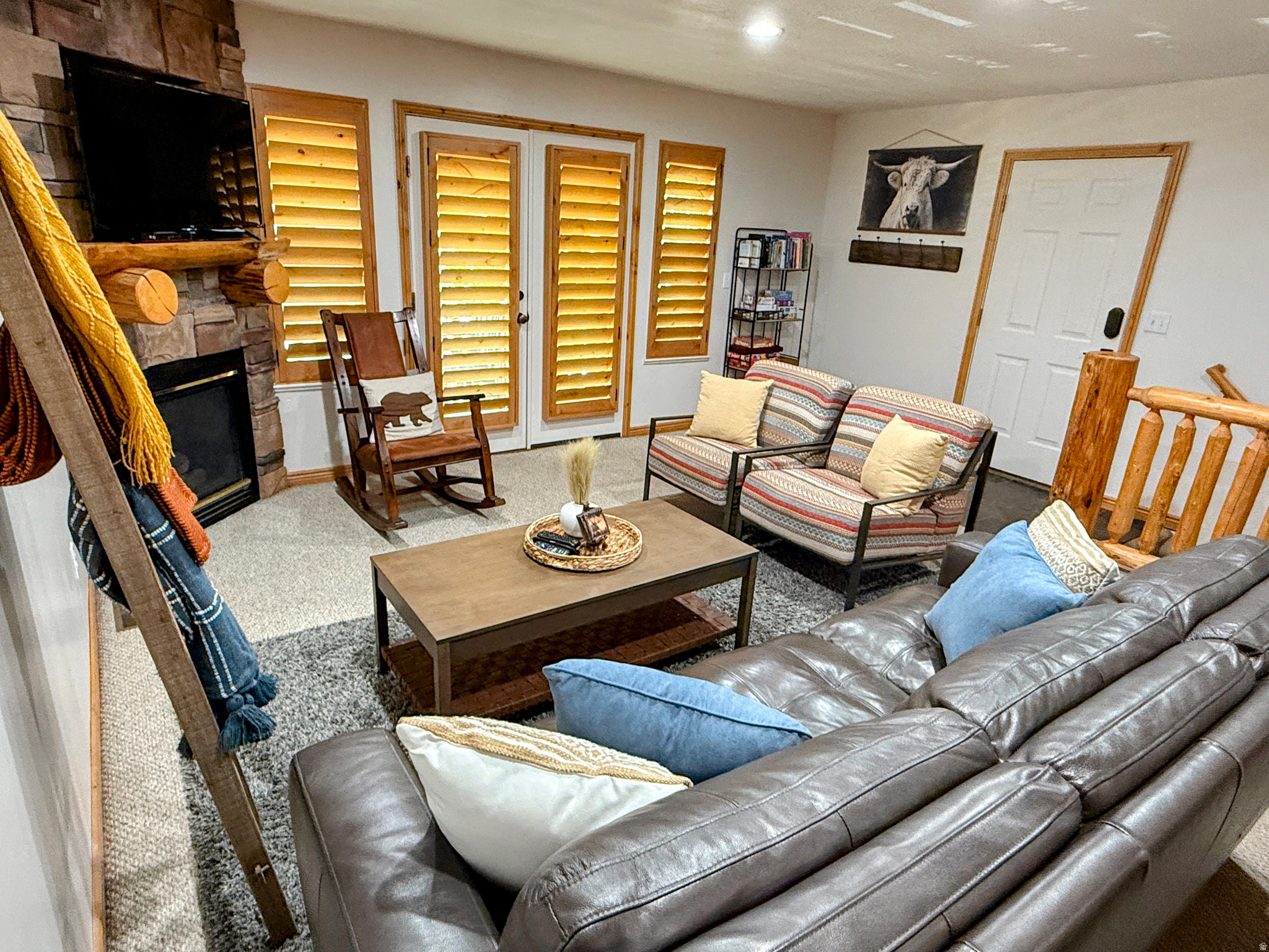 MOOSE HOLLOW - Residential