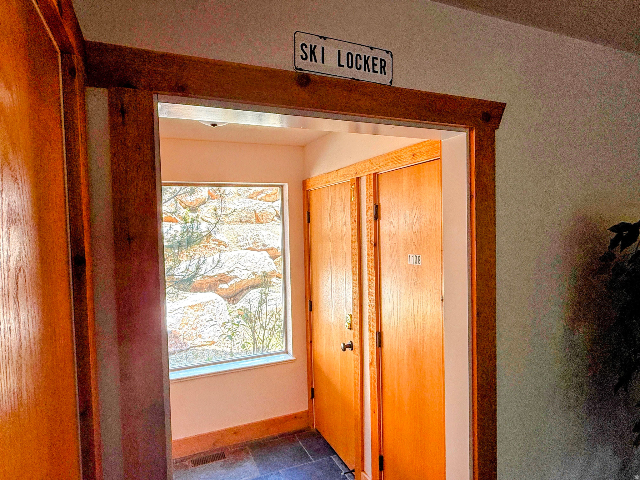 MOOSE HOLLOW - Residential