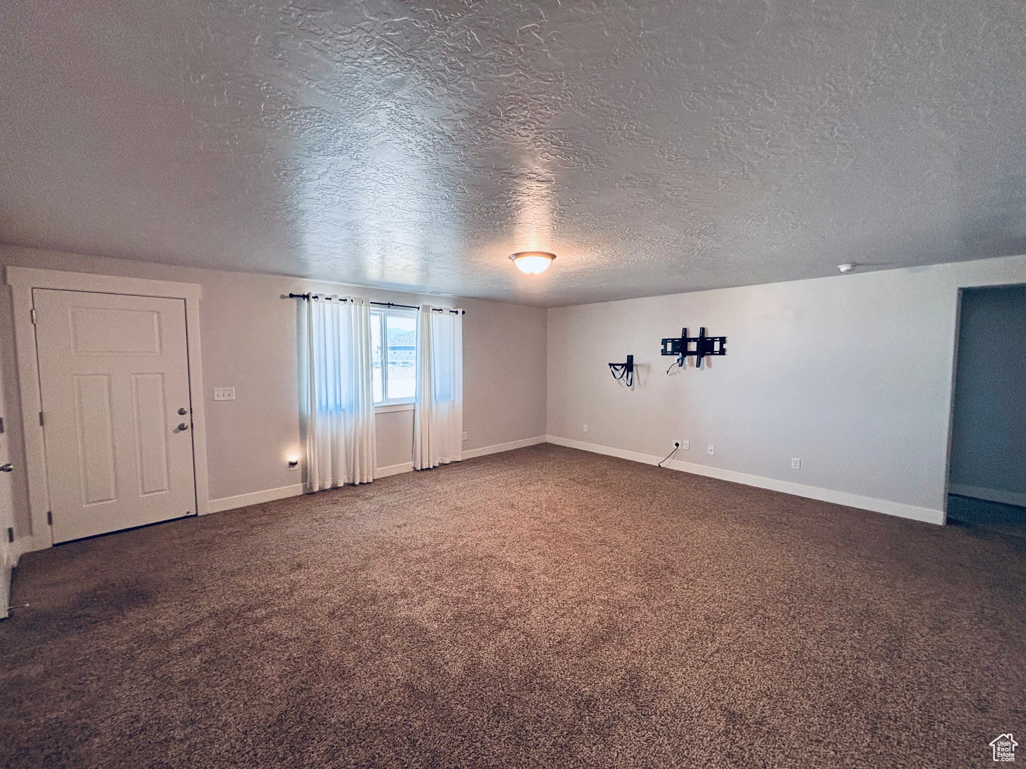 HARRISON HEIGHTS - Residential