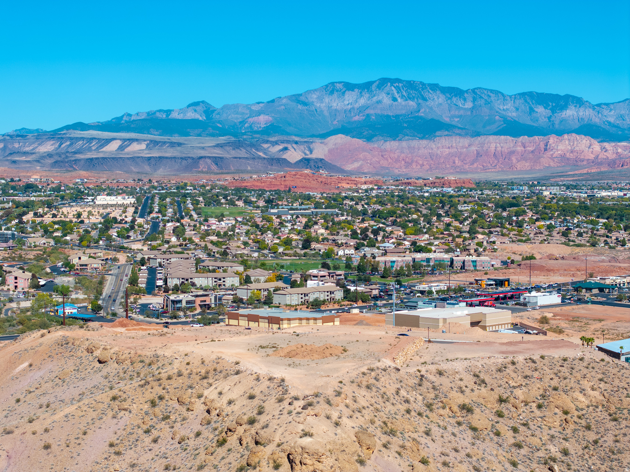 KNETTAS KNOLL - Land