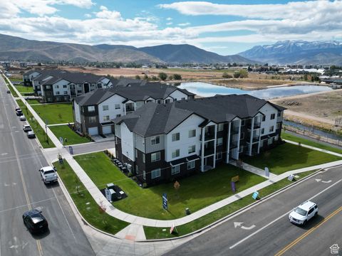 Photo of 1378 S SAWMILL BLVD #7-703, Heber City, UT 84032 (MLS # 2094277) Photo of 1378 S SAWMILL BLVD #7-703, Heber City, UT 84032 (MLS # 2094277)