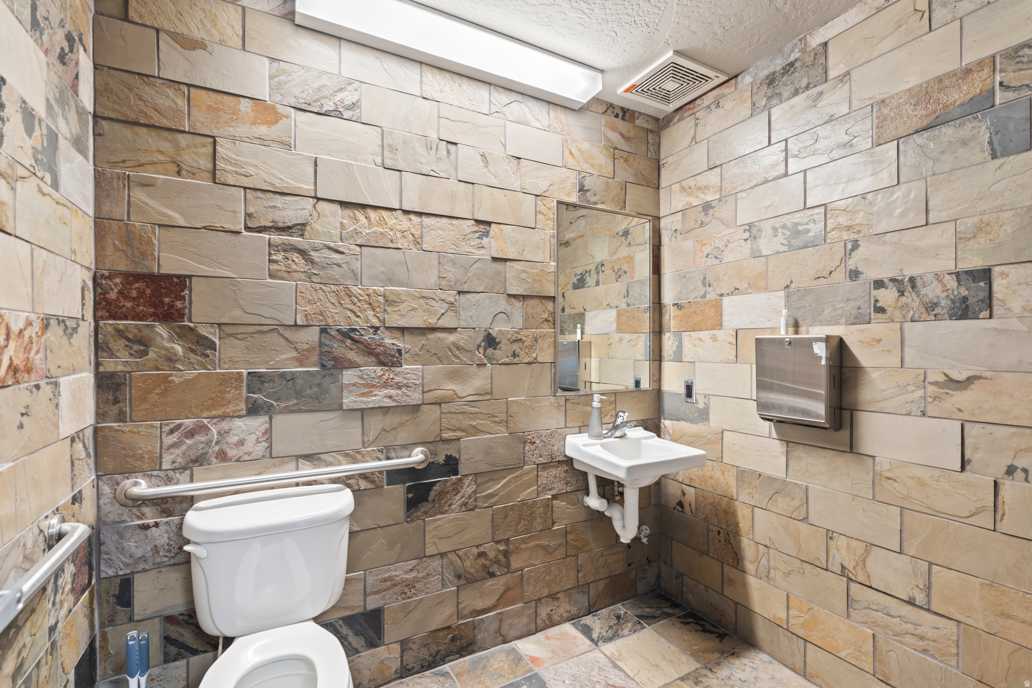 BANGERTER - Commercial Lease