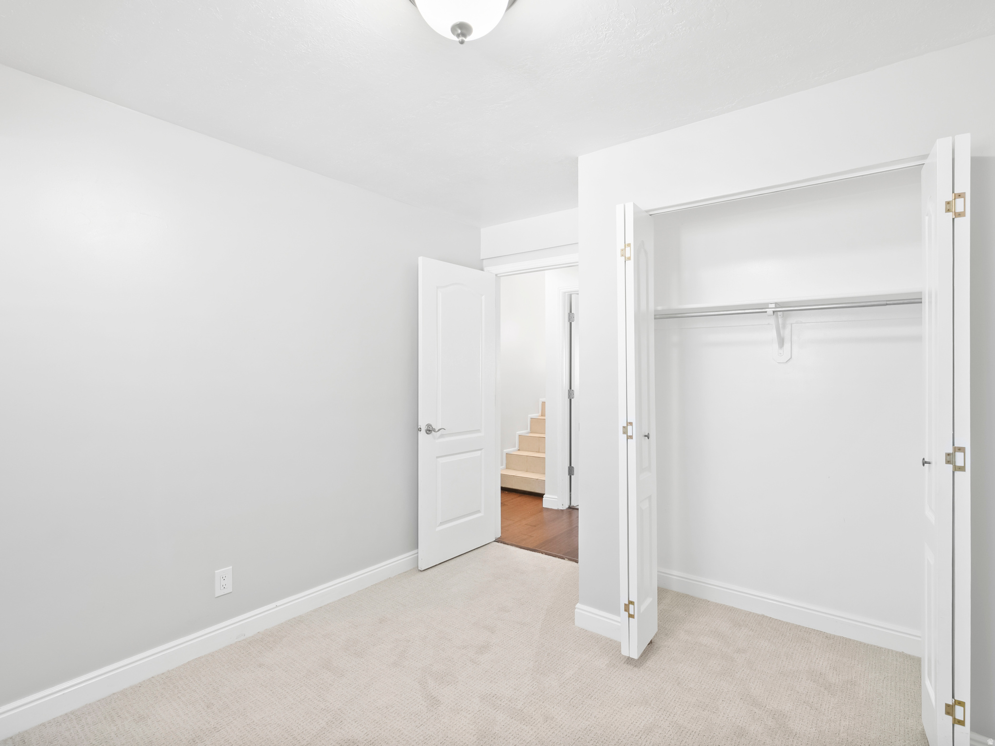 JORDAN POINTE - Residential