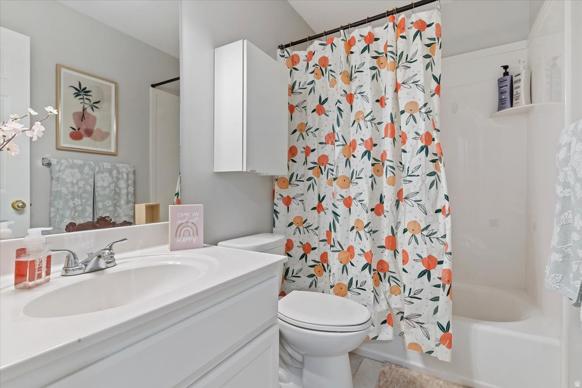 CEDAR COVE - Residential